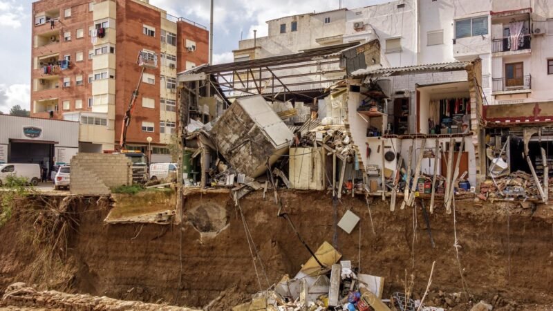 Disminución del 87% en vertidos de municipios afectados por la DANA