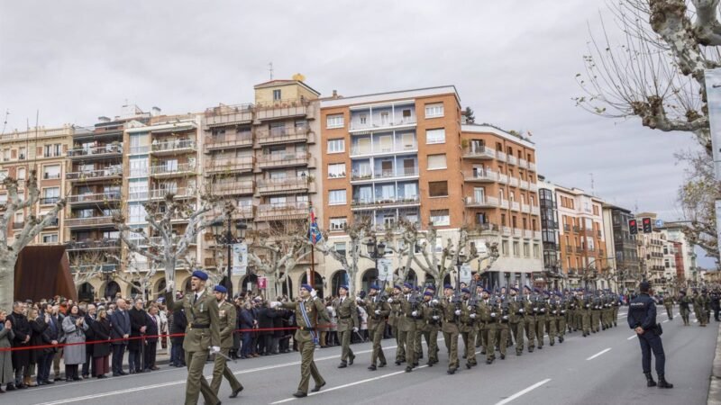 El Batallón Bhelma III celebra medio siglo de La Rioja.