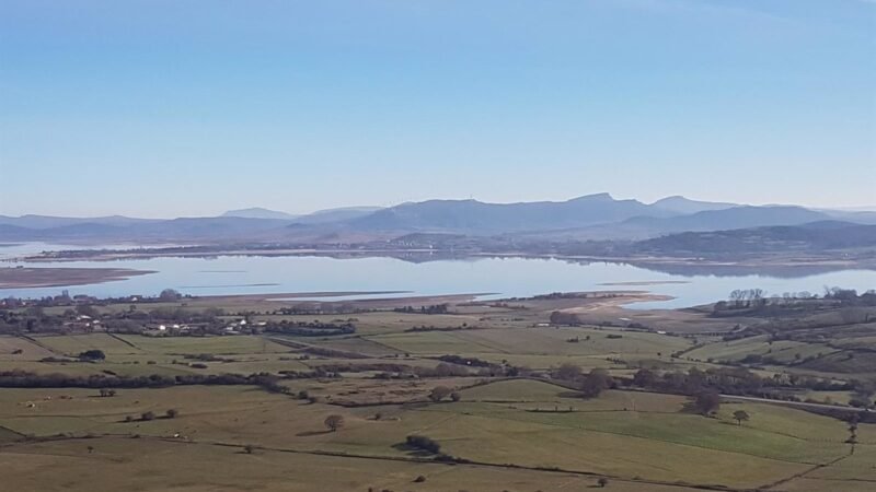 El embalse del Ebro aumenta su volumen y llega al 52,6% de su capacidad