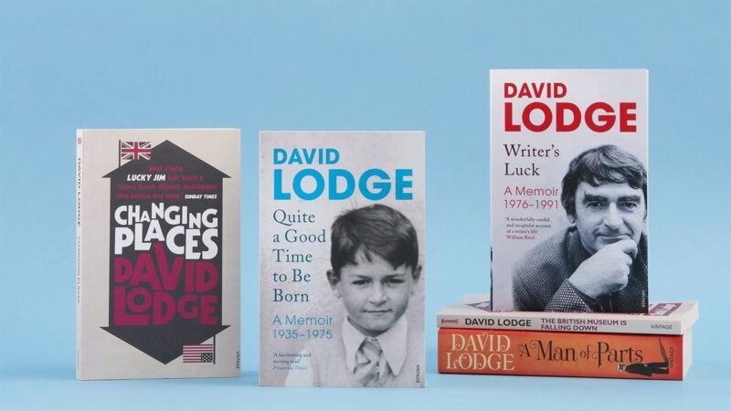 Falleció a los 89 años el escritor británico David Lodge, autor de la trilogía «Campus»