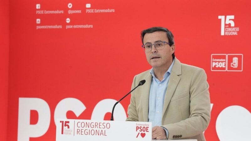 Gallardo atribuye a Génova la orden de no votar con PSOE en la retirada de PGEX.