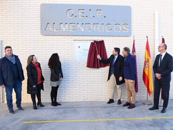 Inauguración del Pabellón de Educación Infantil en el Colegio Almendricos de Lorca