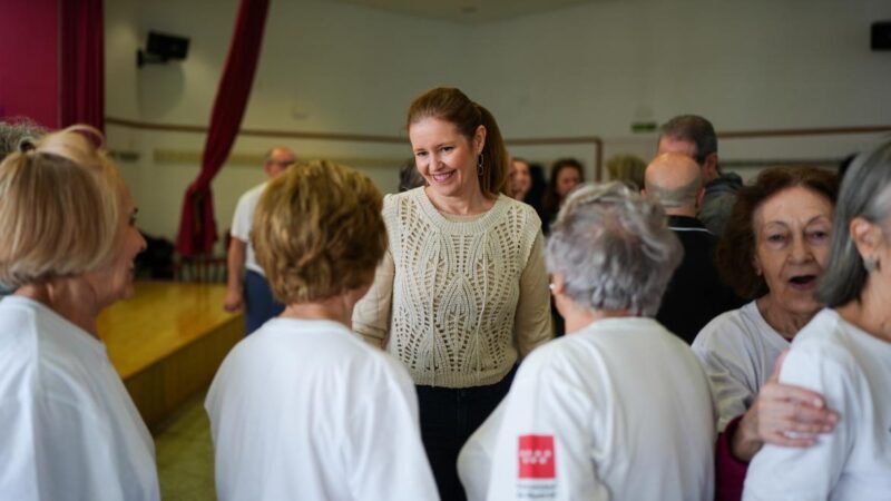 La Comunidad de Madrid supera los 52.000 participantes en actividades para personas mayores.