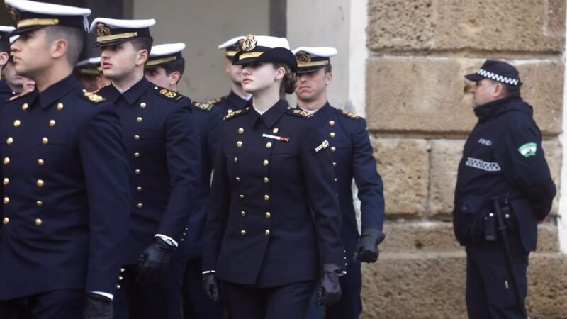 La Princesa Leonor en recepción de «Elcano» en Cádiz