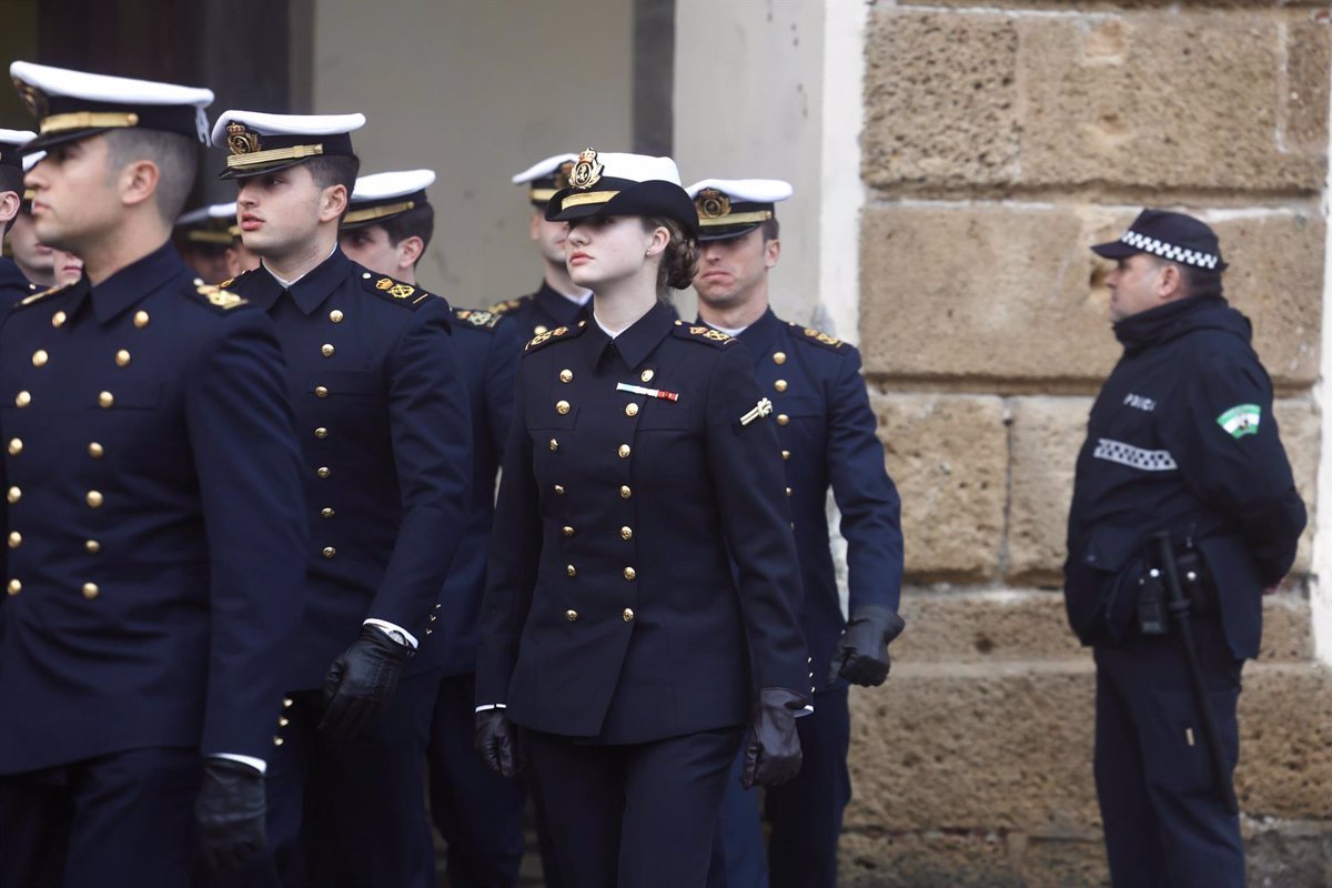 La Princesa Leonor en recepción de «Elcano» en Cádiz