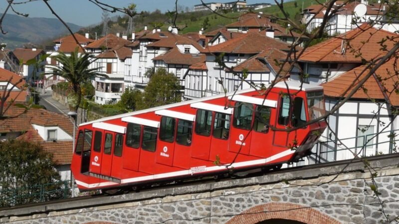 La lanzadera del funicular de Artxanda en Bilbao modifica su horario a partir del lunes