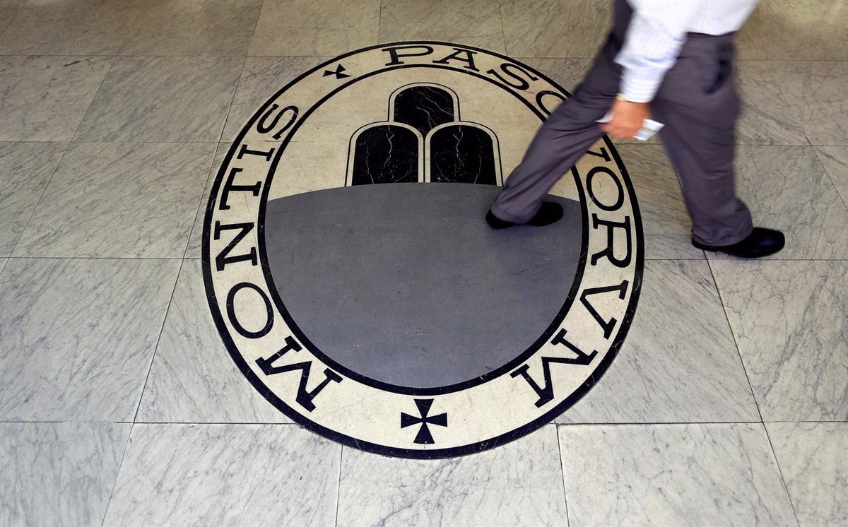 Monte Dei Paschi busca crear un «campeón nacional» con oferta por Mediobanca.