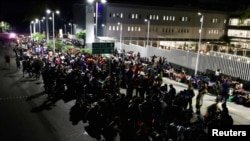 En fotos | En medio del pesimismo, la caravana de migrantes avanza hacia la frontera sur de EE.UU.