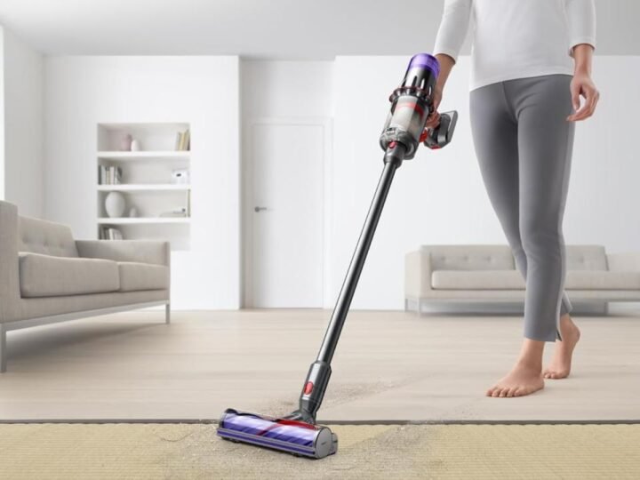 Oferta: Aspiradora de varilla inalámbrica Dyson al 50% de descuento