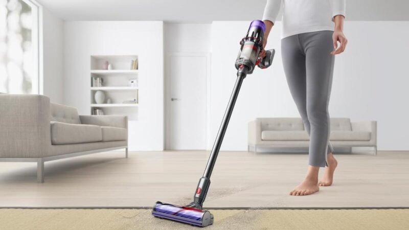 Oferta: Aspiradora de varilla inalámbrica Dyson al 50% de descuento