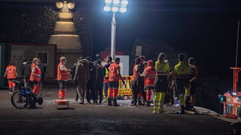 Rescatan a 356 migrantes en aguas de El Hierro y Lanzarote