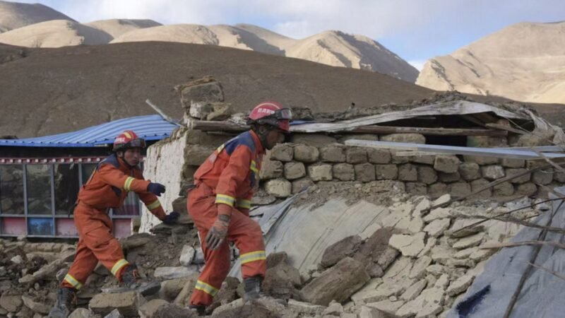 Rescate bajo cero en carrera contra el tiempo en el Tíbet