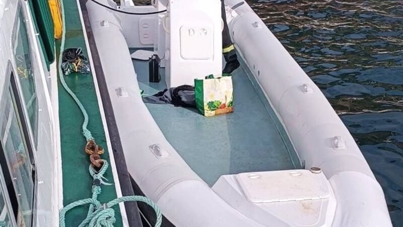 Retención de pilotos de bote «ir rápido» en Aguas de Cabo, Almería