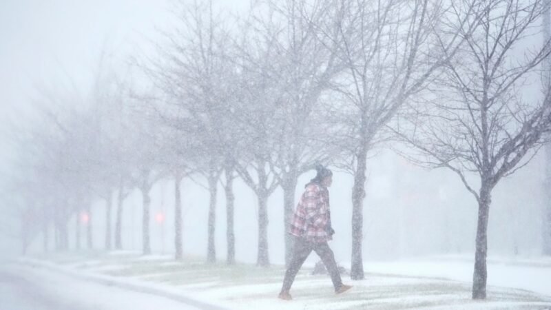 Tormenta invernal de nieve y frío azota EE.UU. de Oeste a Este