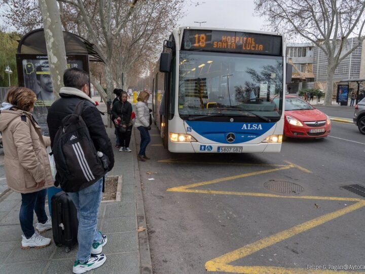 Uso del autobús aumenta un 8,5% en noviembre en Murcia, segunda tasa más alta.