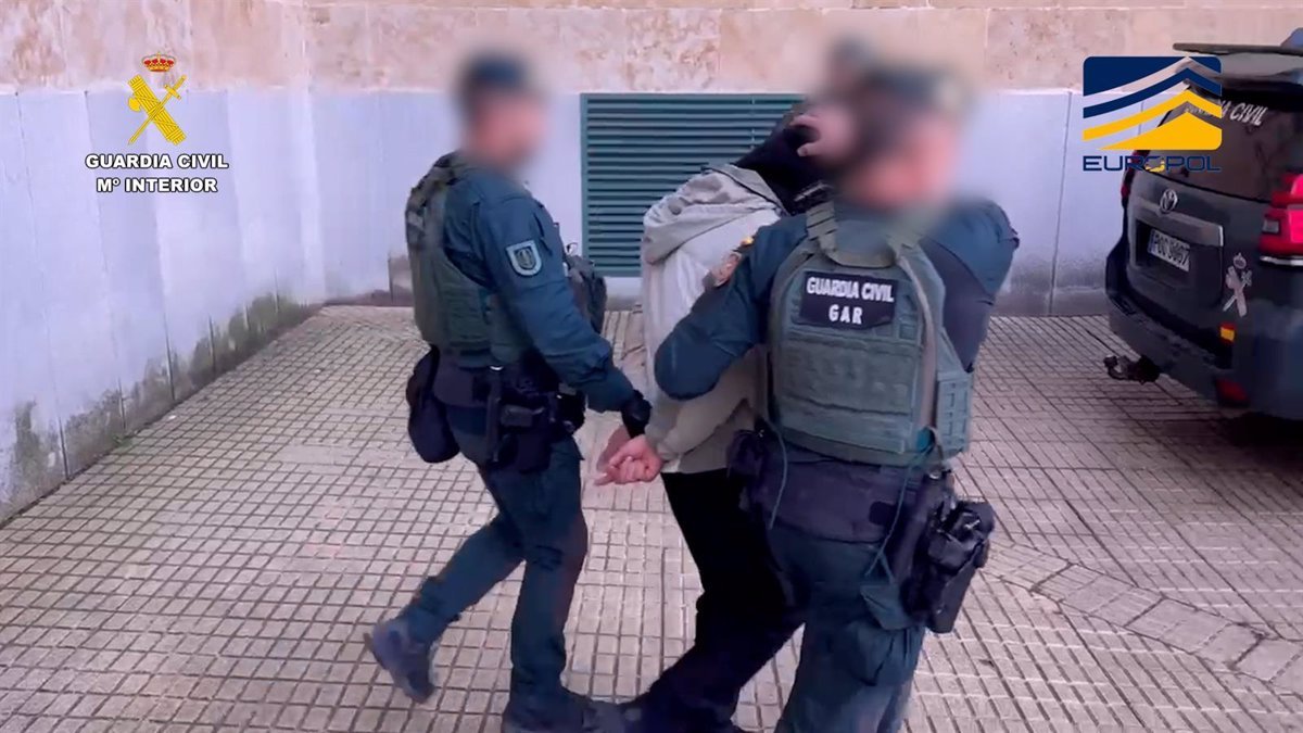 Los detenidos por yihadismo tenían armas blancas y planeaban ataques suicidas.