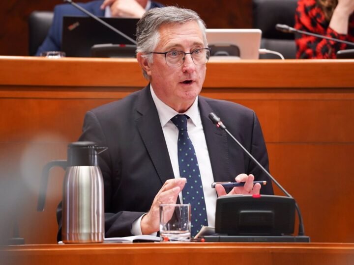 Manuel Blasco comparece el lunes en los tribunales por plan de movilidad sostenible de Ordina.