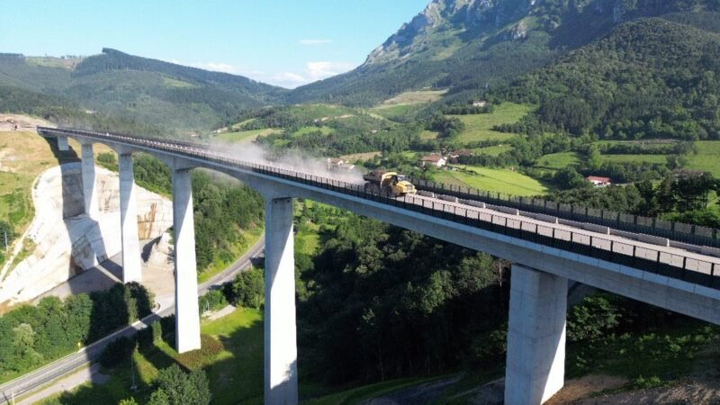 Subasta autorizada por el gobierno central: 78.6 millones de euros.